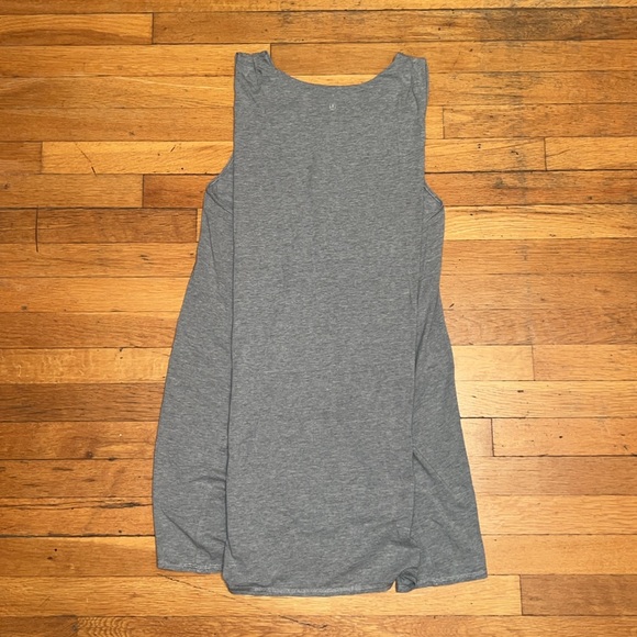 Lululemon Salutation To Savasana Dress in Grey, size 4/6 - Picture 13 of 14